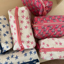 Load image into Gallery viewer, Fife Handblock Quilted Washbag -