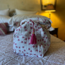 Load image into Gallery viewer, Star - Pink Weekend Bag