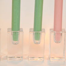 Load image into Gallery viewer, Fara Glass Candlestick