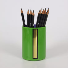 Load image into Gallery viewer, Alphabet Brush Pot - I (Green)