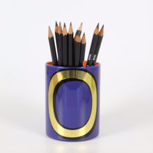 Load image into Gallery viewer, Alphabet Brush Pot - O (Purple)