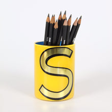 Load image into Gallery viewer, Alphabet Brush Pot - S (Yellow)