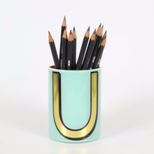 Load image into Gallery viewer, Alphabet Brush Pot - U (Aqua)