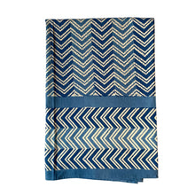 Load image into Gallery viewer, Zig Zag Tablecloth