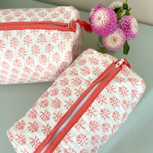 Load image into Gallery viewer, Inka Handblock Quilted Washbag - Pink