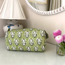 Load image into Gallery viewer, Boota Handblock Quilted Washbag - Green