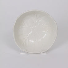 Load image into Gallery viewer, Mini Cabbage Leaf Bowl - White
