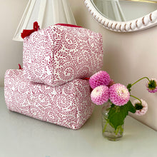 Load image into Gallery viewer, Pink Leaves Handblock Quilted Washbag
