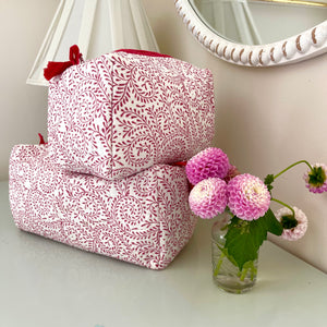 Pink Leaves Handblock Quilted Washbag