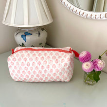 Load image into Gallery viewer, Inka Handblock Quilted Washbag - Pink

